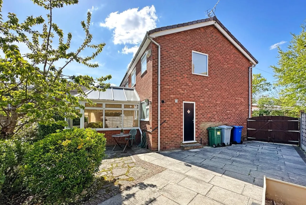 Kersal Drive, Timperley WA15 6UX, photo 30
