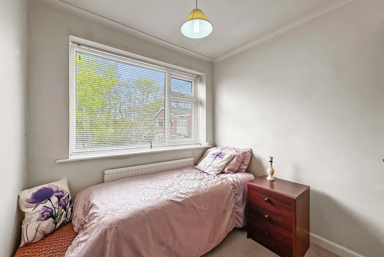 Kersal Drive, Timperley WA15 6UX, photo 20