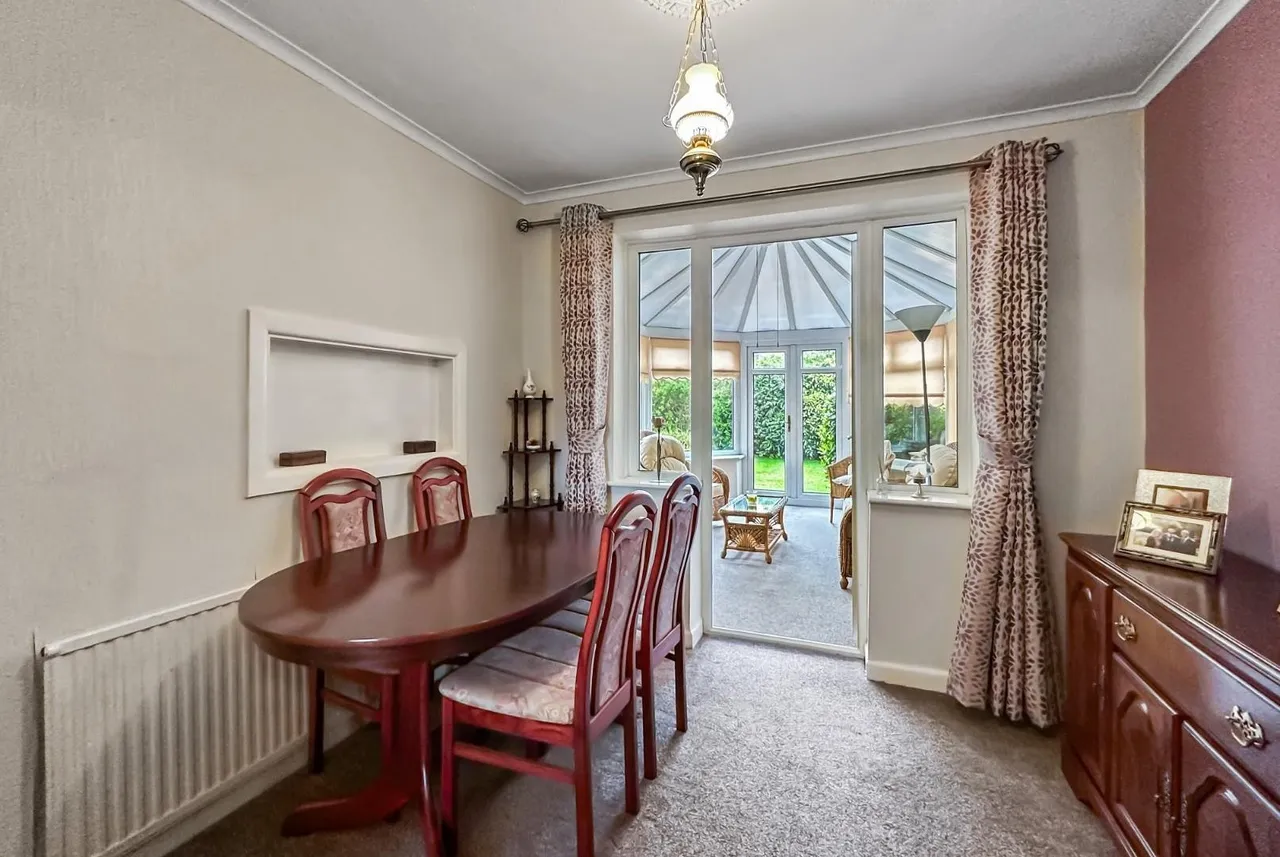 Kersal Drive, Timperley WA15 6UX, photo 3