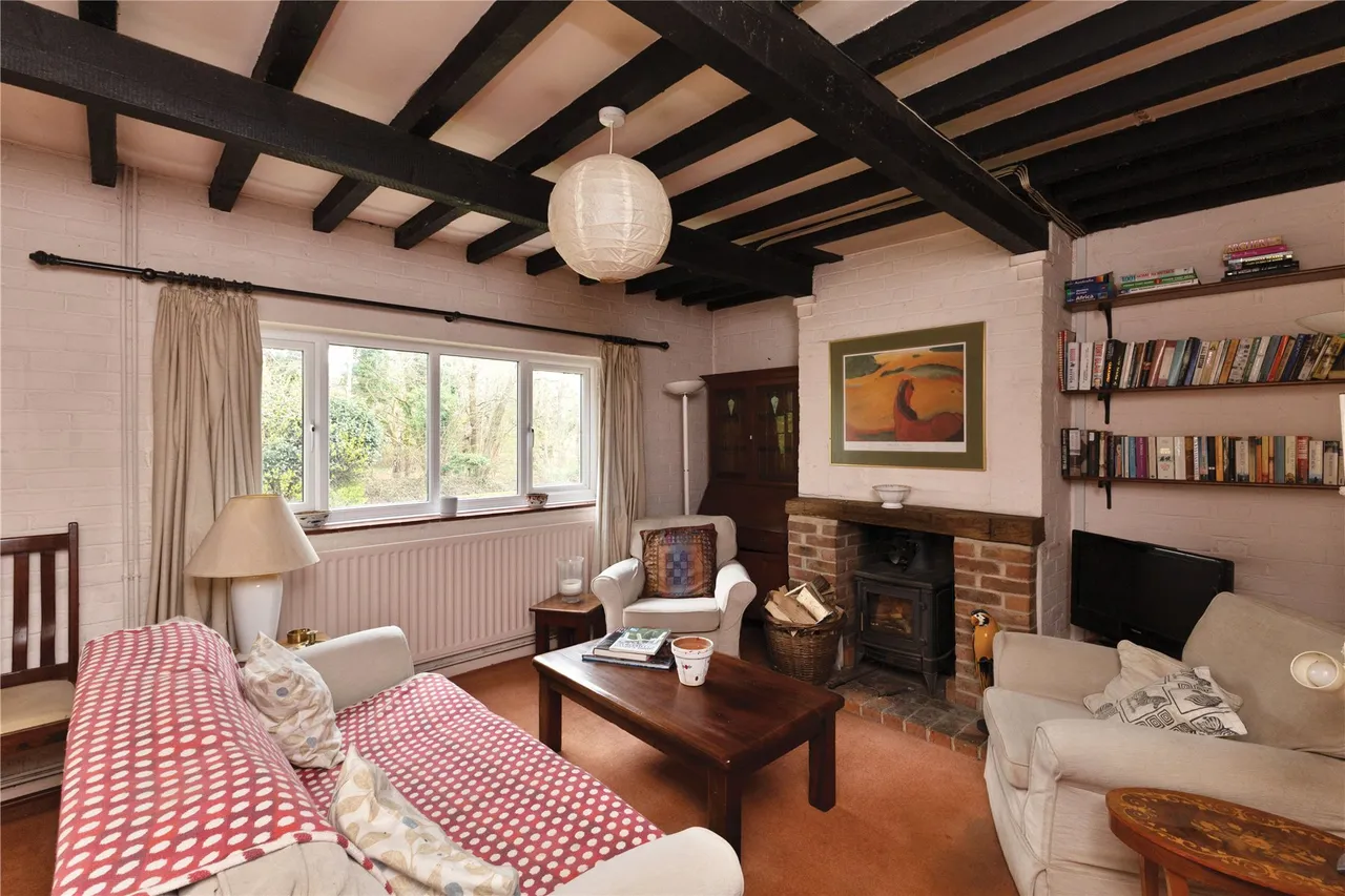 Tilford Road, Churt, GU10, photo 5