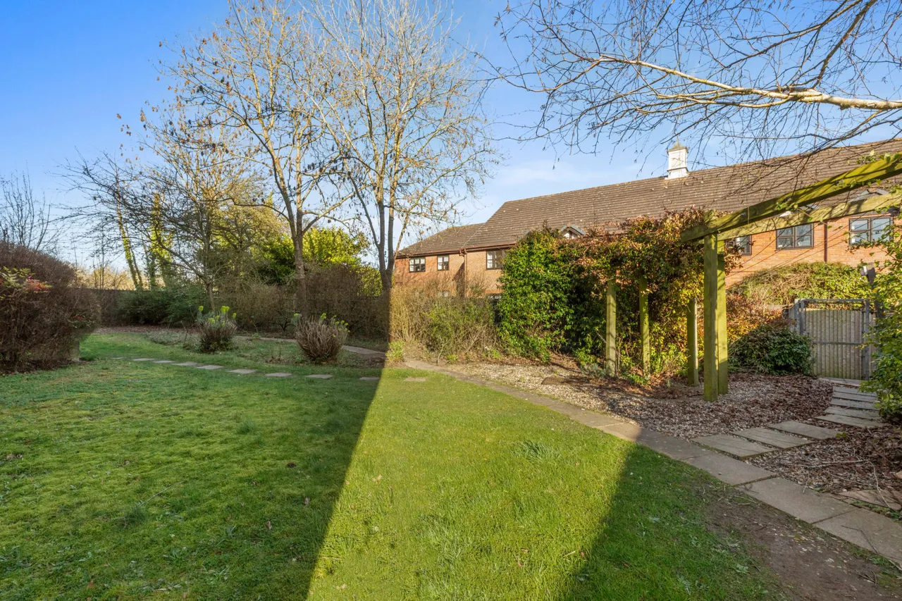 Post Office Lane, Beaconsfield, HP9, photo 9