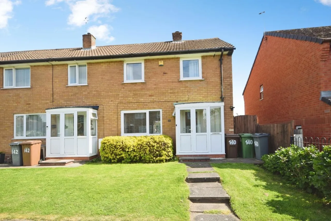 2 bed house for sale — Arlescote Road, Solihull