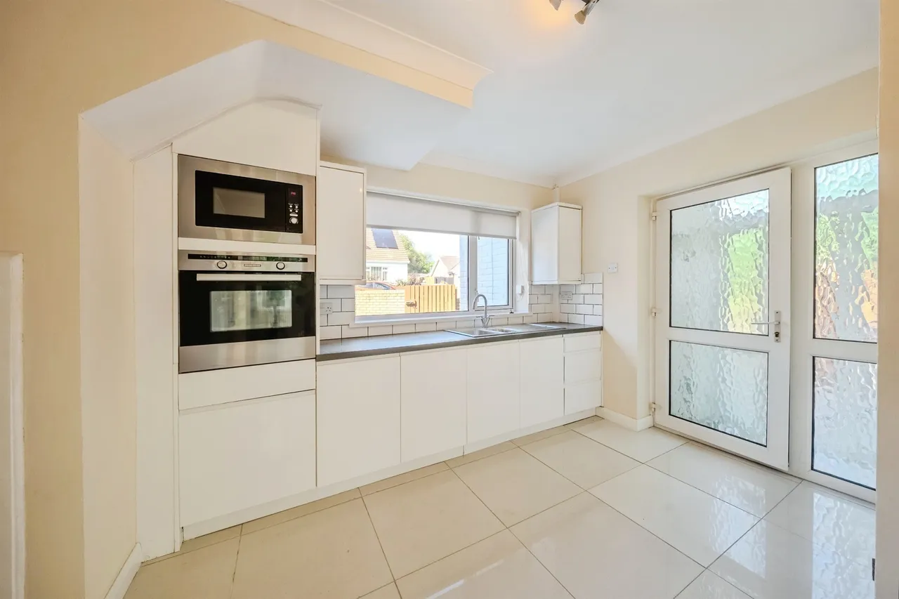 Stonebridge Road, Ebbw Vale, NP23, photo 3