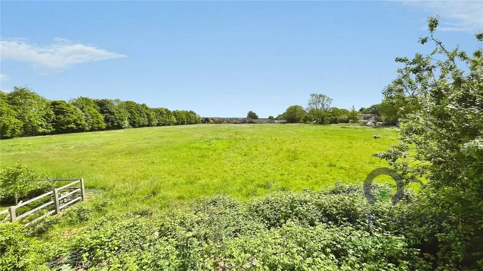 3 bed house for sale — Park Road, Moggerhanger, Bedford, MK44