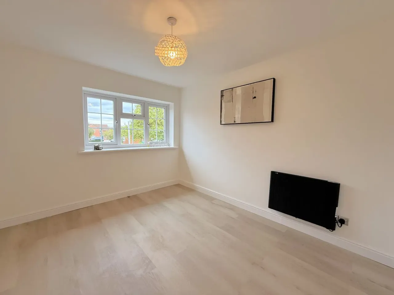 Lincoln Crescent, Biggleswade, SG18, photo 7