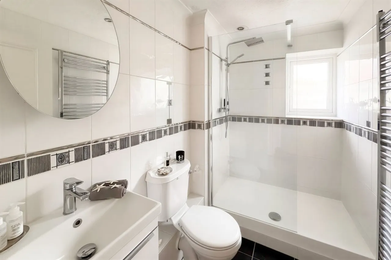 East Preston, BN16, photo 14