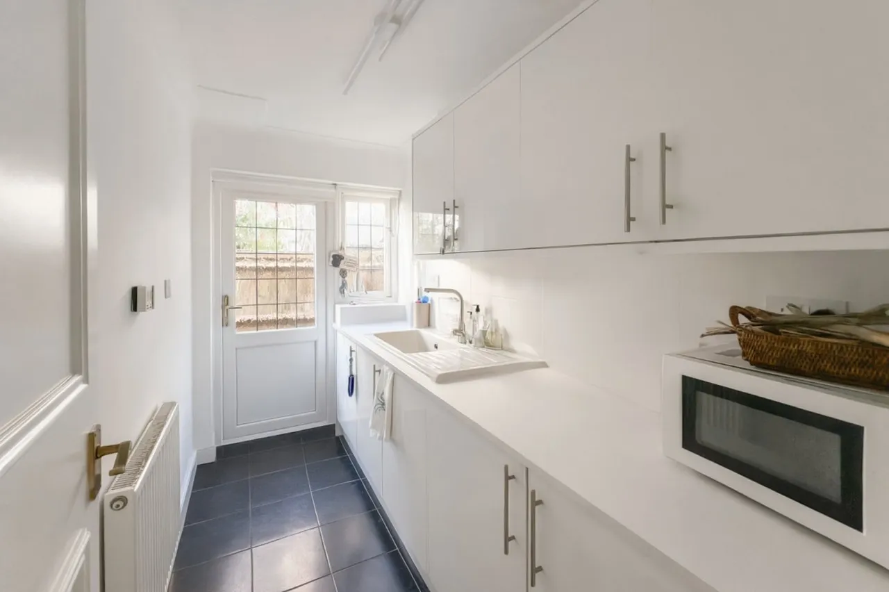 East Preston, BN16, photo 15