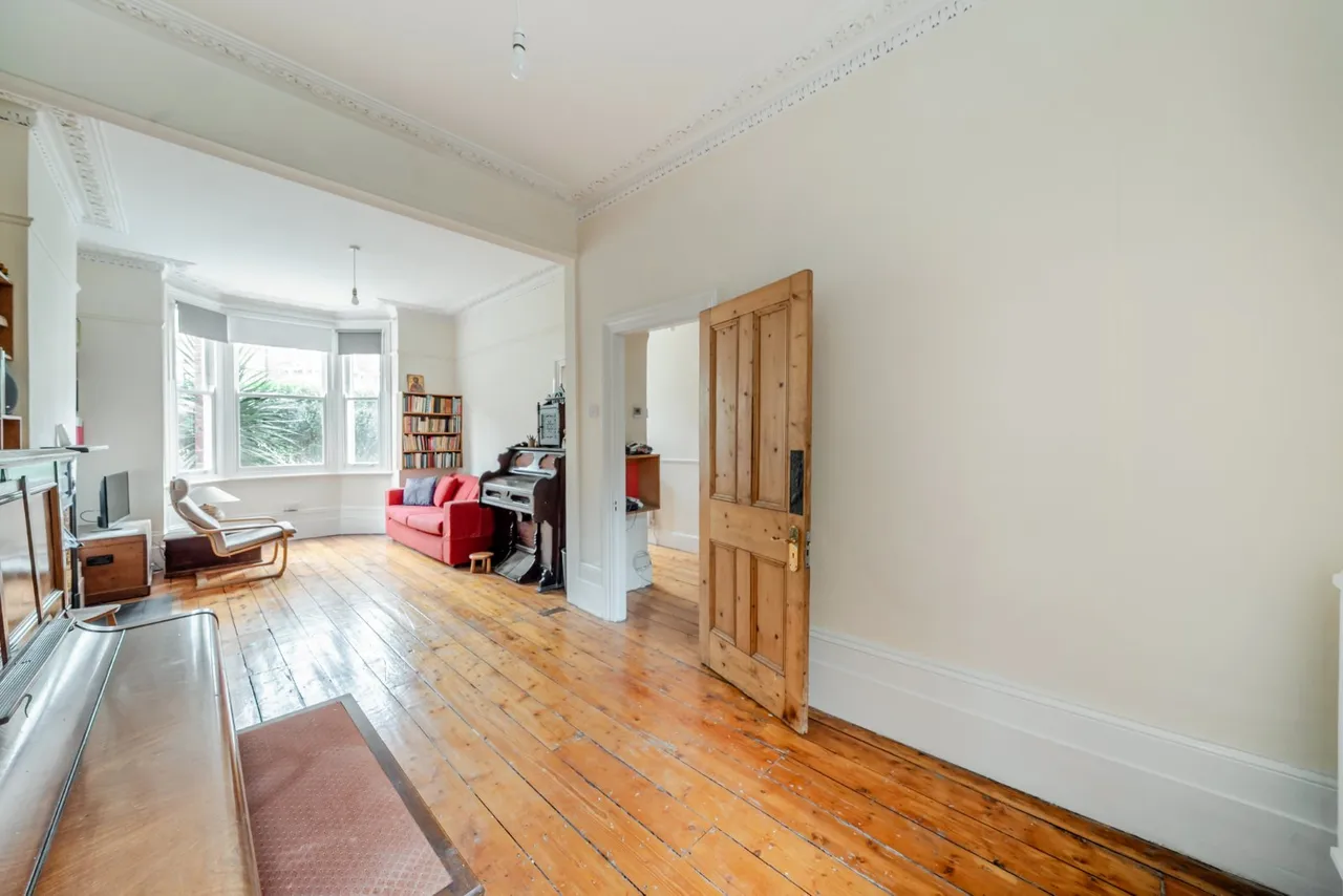 Grove Hill Road, London, SE5, photo 2