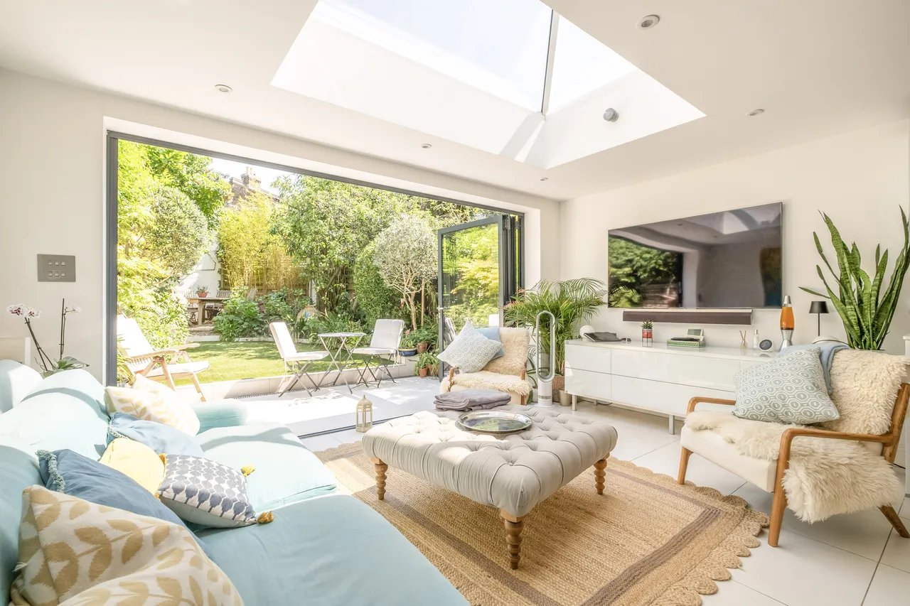 4 bed house for sale — Inman Road, London, SW18