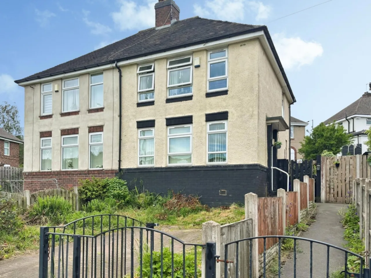 3 bed house for sale — Ecclesfield Road, Sheffield