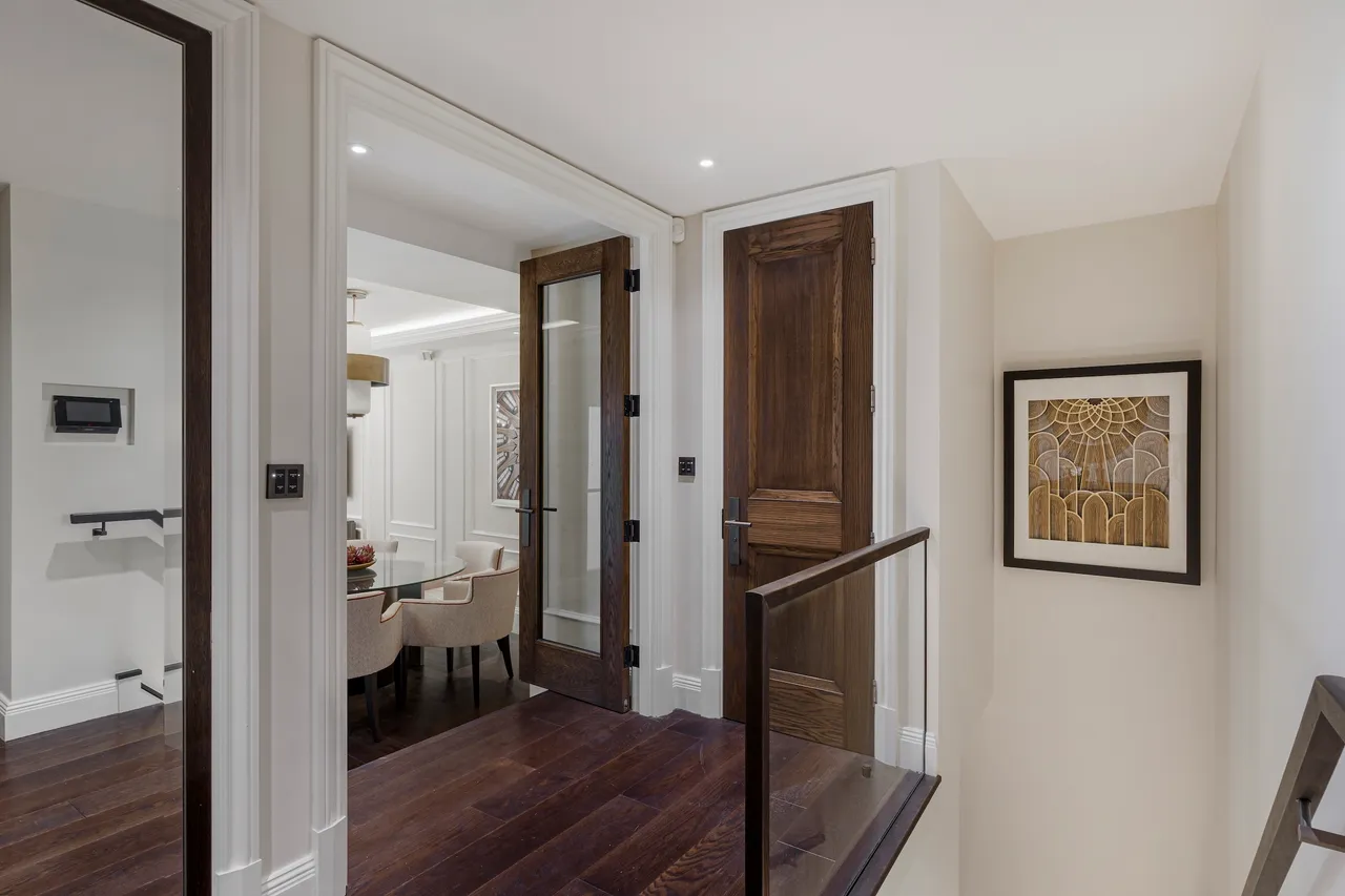 Prince of Wales Terrace, Kensington, London, photo 9