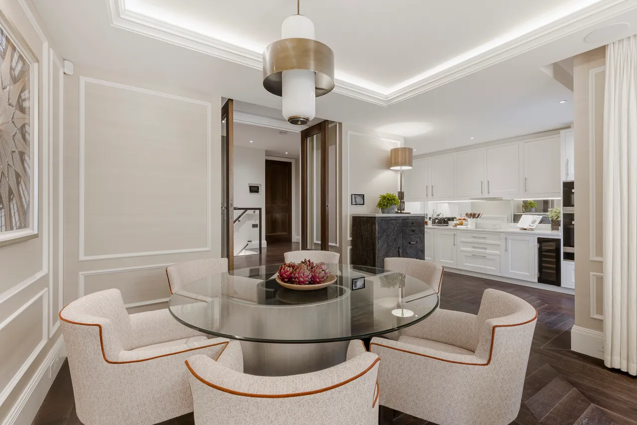 Prince of Wales Terrace, Kensington, London, photo 5