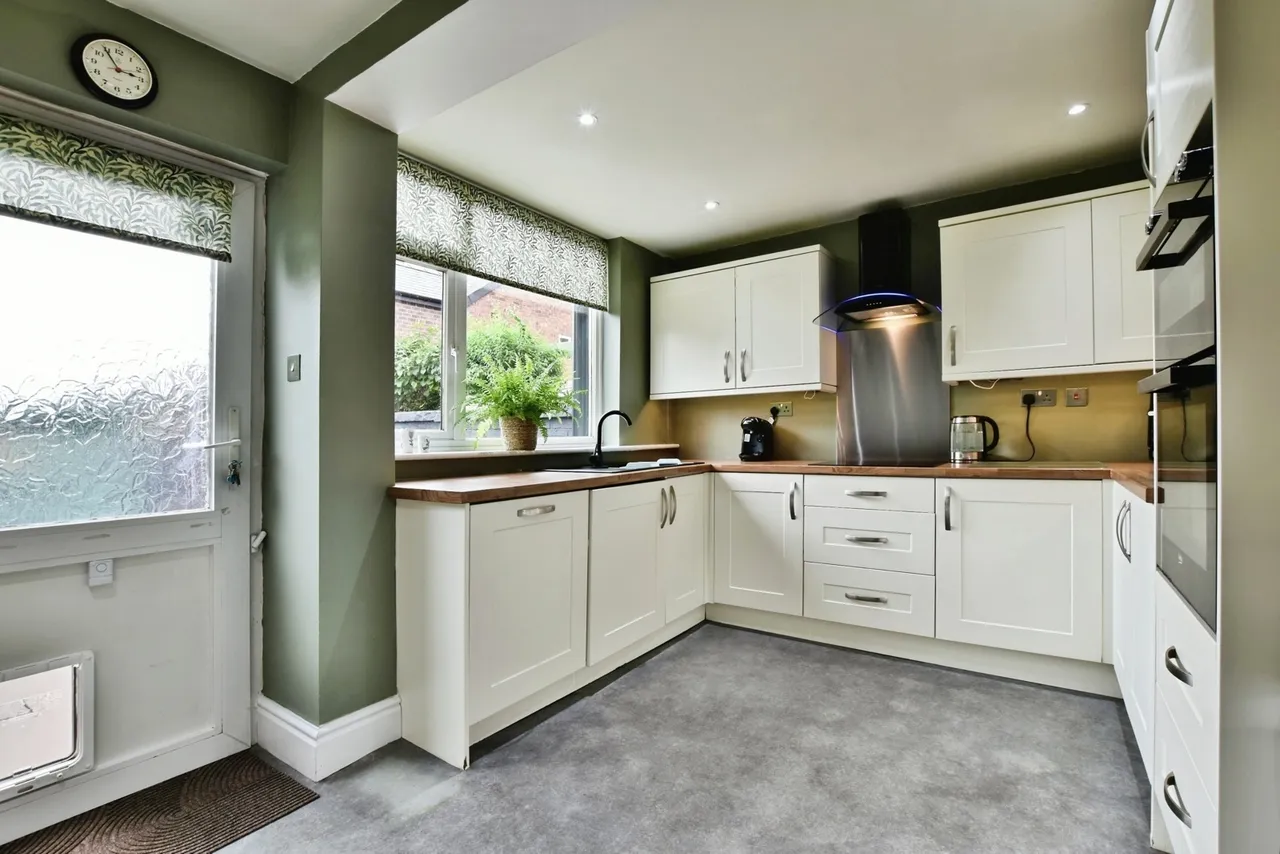 Crompton Road, Macclesfield, SK11, photo 17