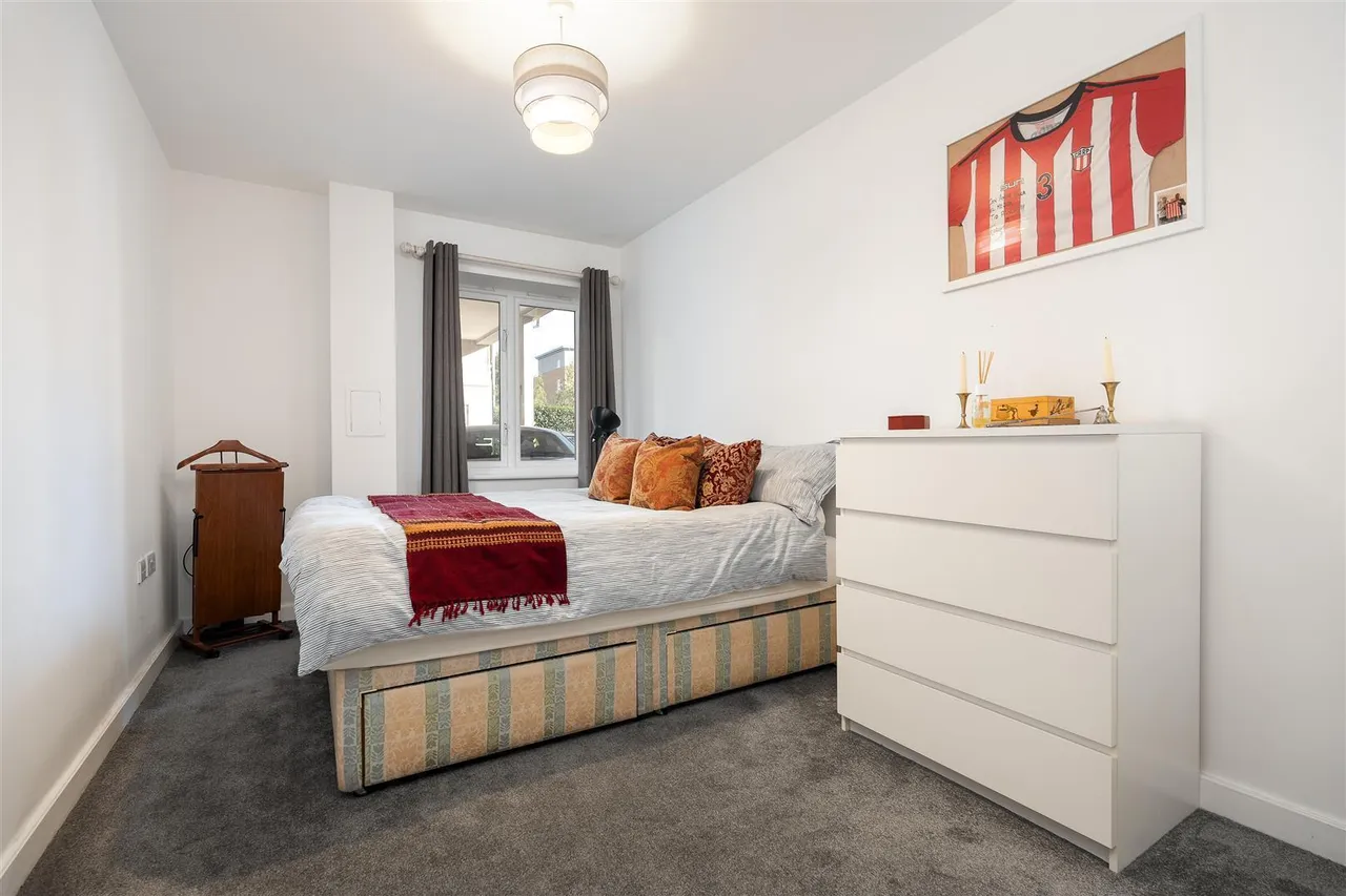 Park Lodge Avenue, West Drayton, UB7, photo 6