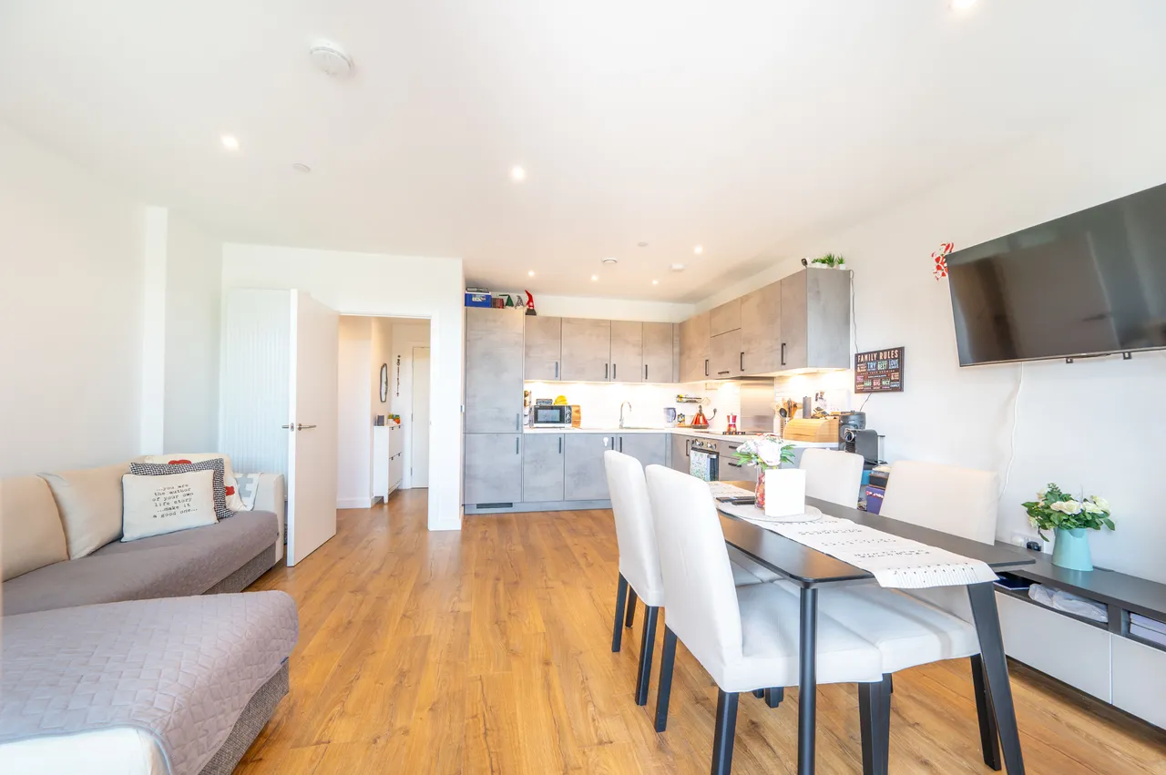 Flat 85, Brunswick House, London, photo 6