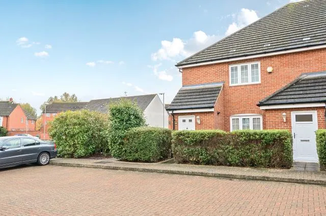 Hancock Close, Aylesbury, HP21, photo 18