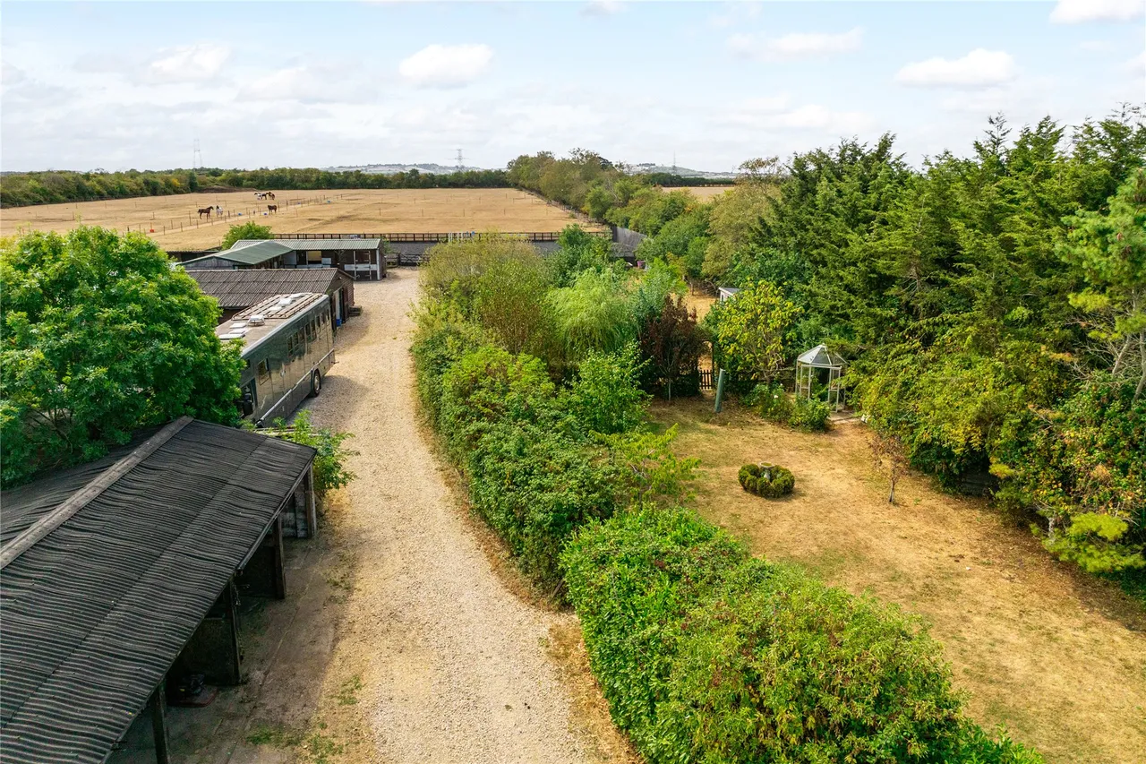 Main Street, Grendon Underwood, HP18, photo 20