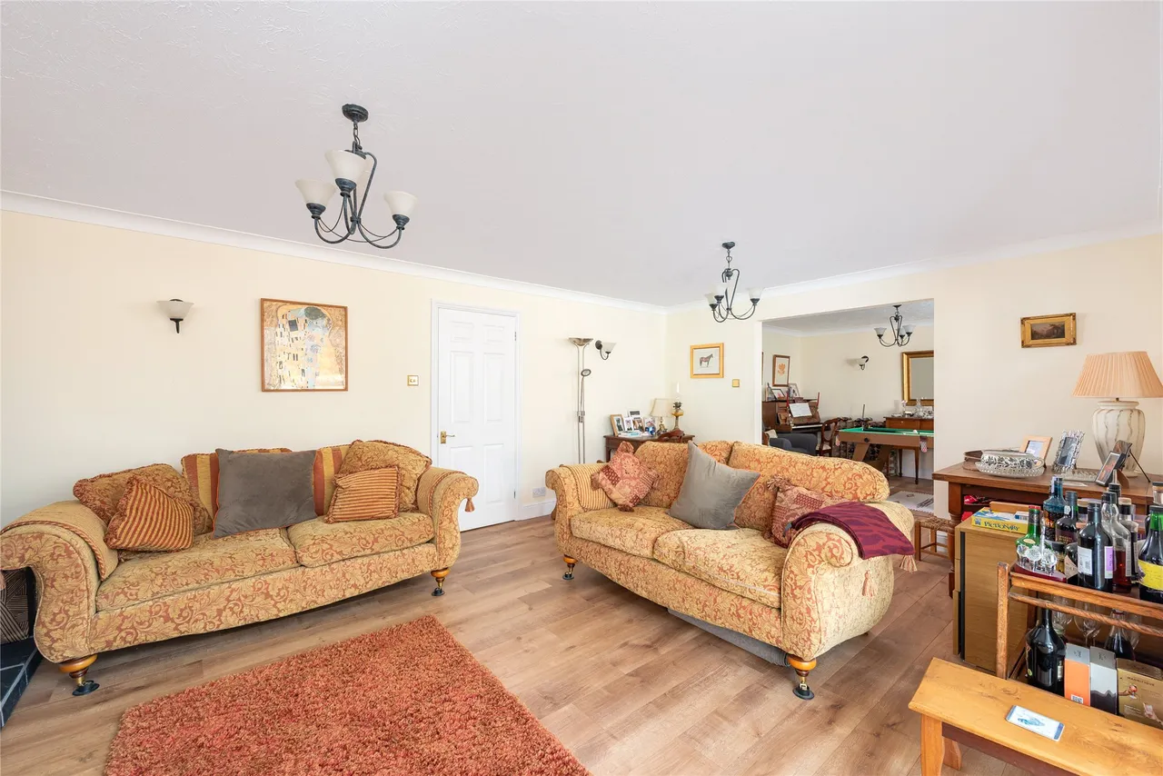 Main Street, Grendon Underwood, HP18, photo 17