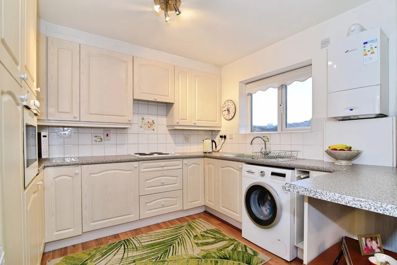 Barlow Road, Sheffield, S6, photo 2