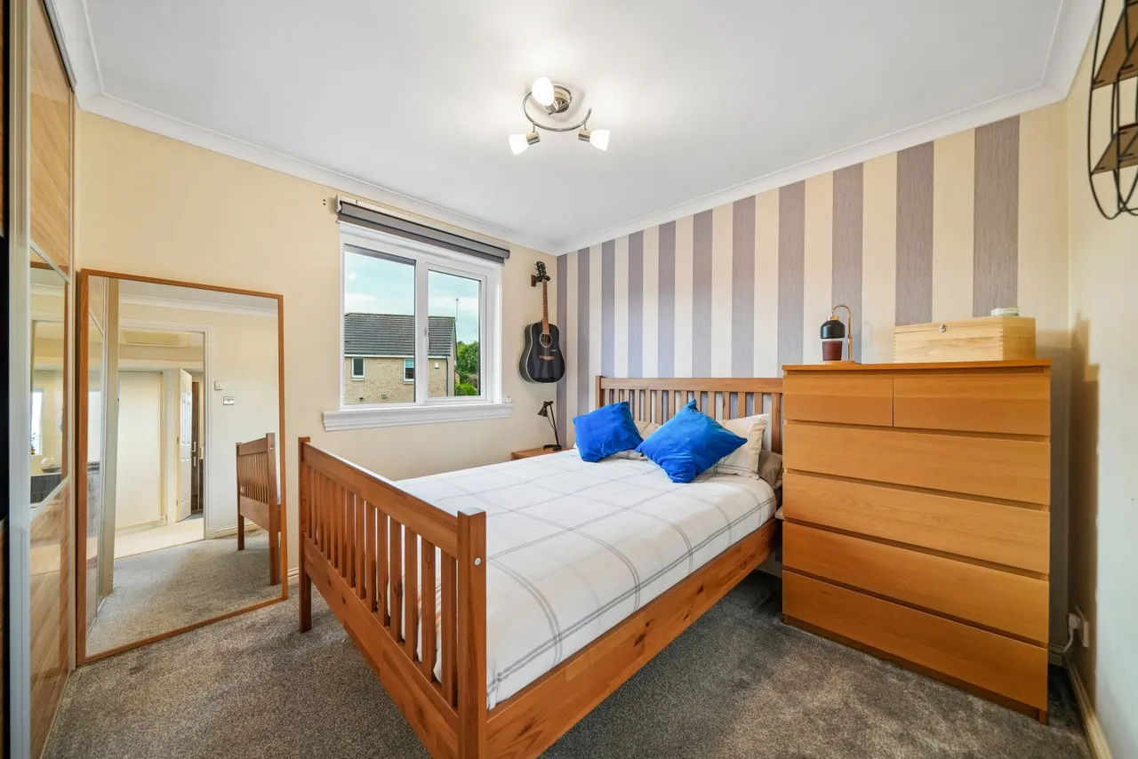 Foinaven Gardens, Thornliebank, G46, photo 22