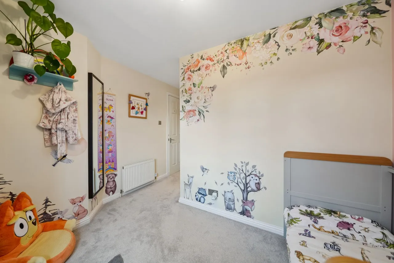 Foinaven Gardens, Thornliebank, G46, photo 19