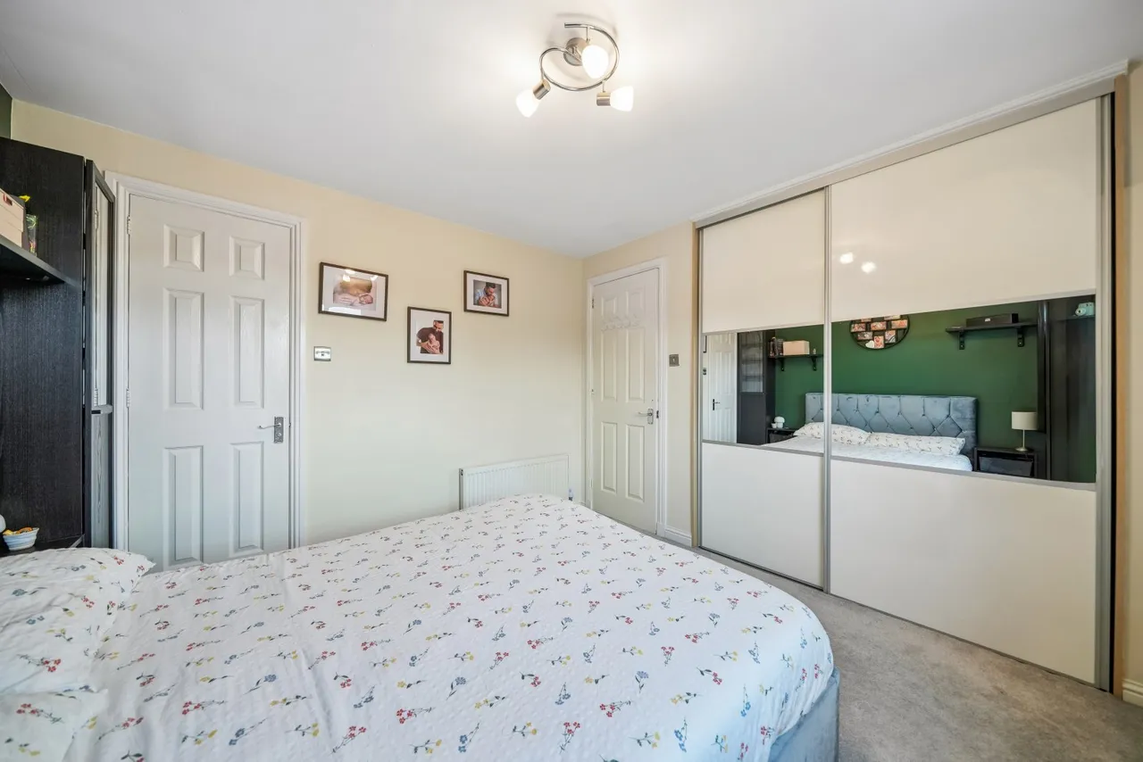Foinaven Gardens, Thornliebank, G46, photo 15