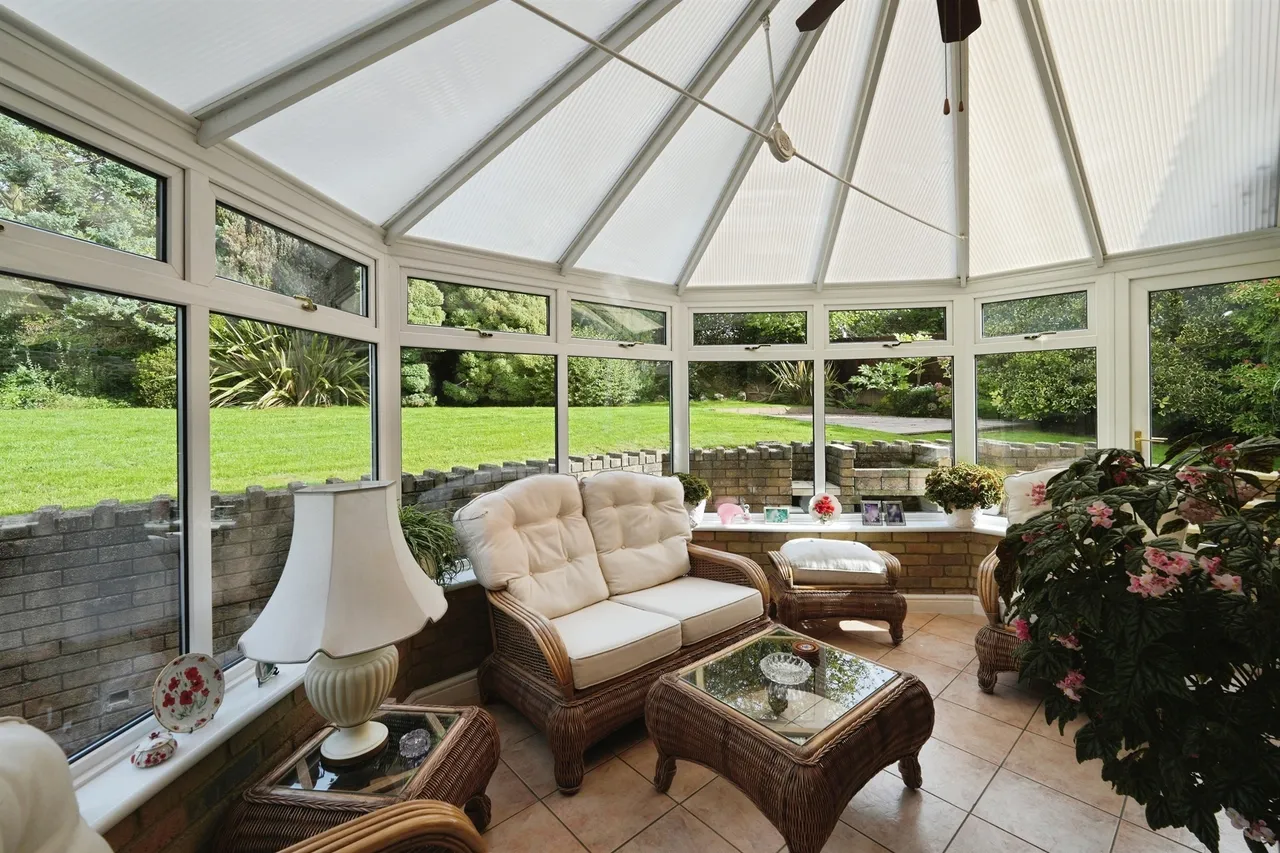 Grange Park Chepstow, NP16, photo 14