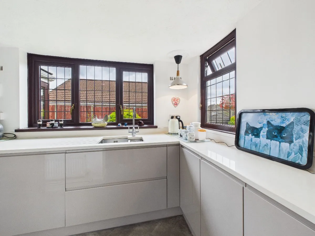 Spring Vale, Waterlooville, PO8 9DA, photo 12