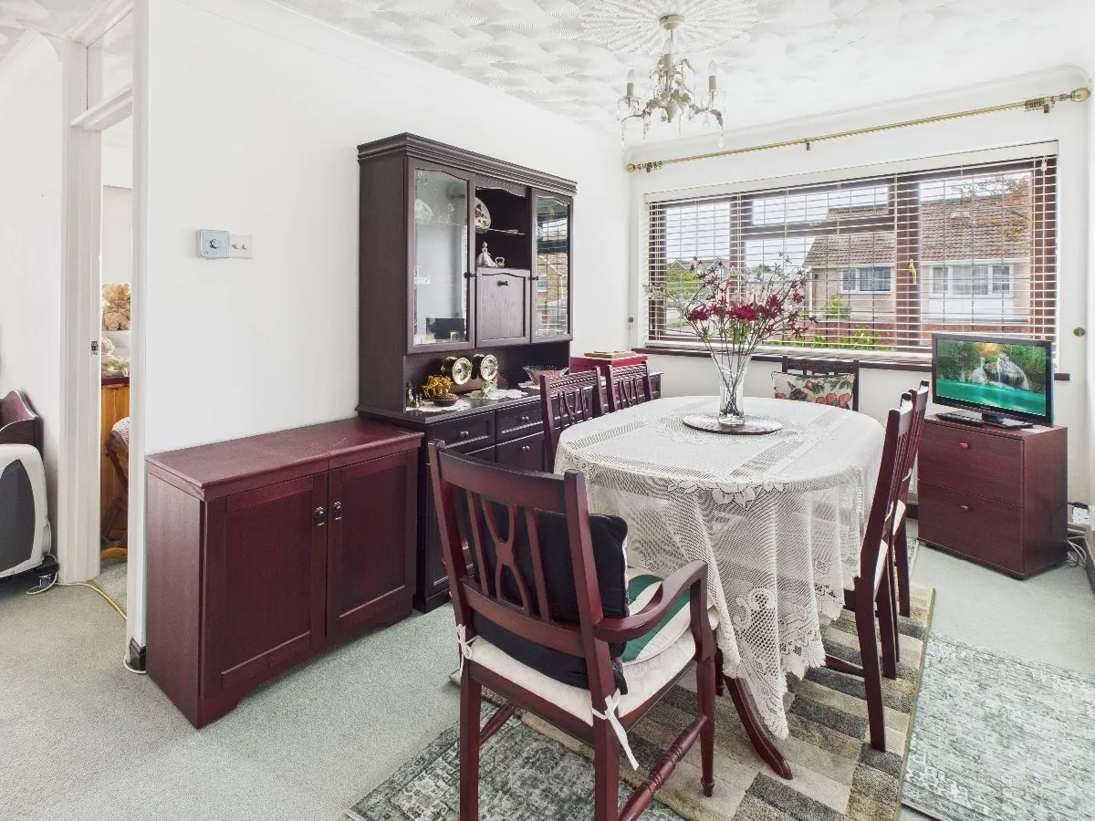 Spring Vale, Waterlooville, PO8 9DA, photo 4