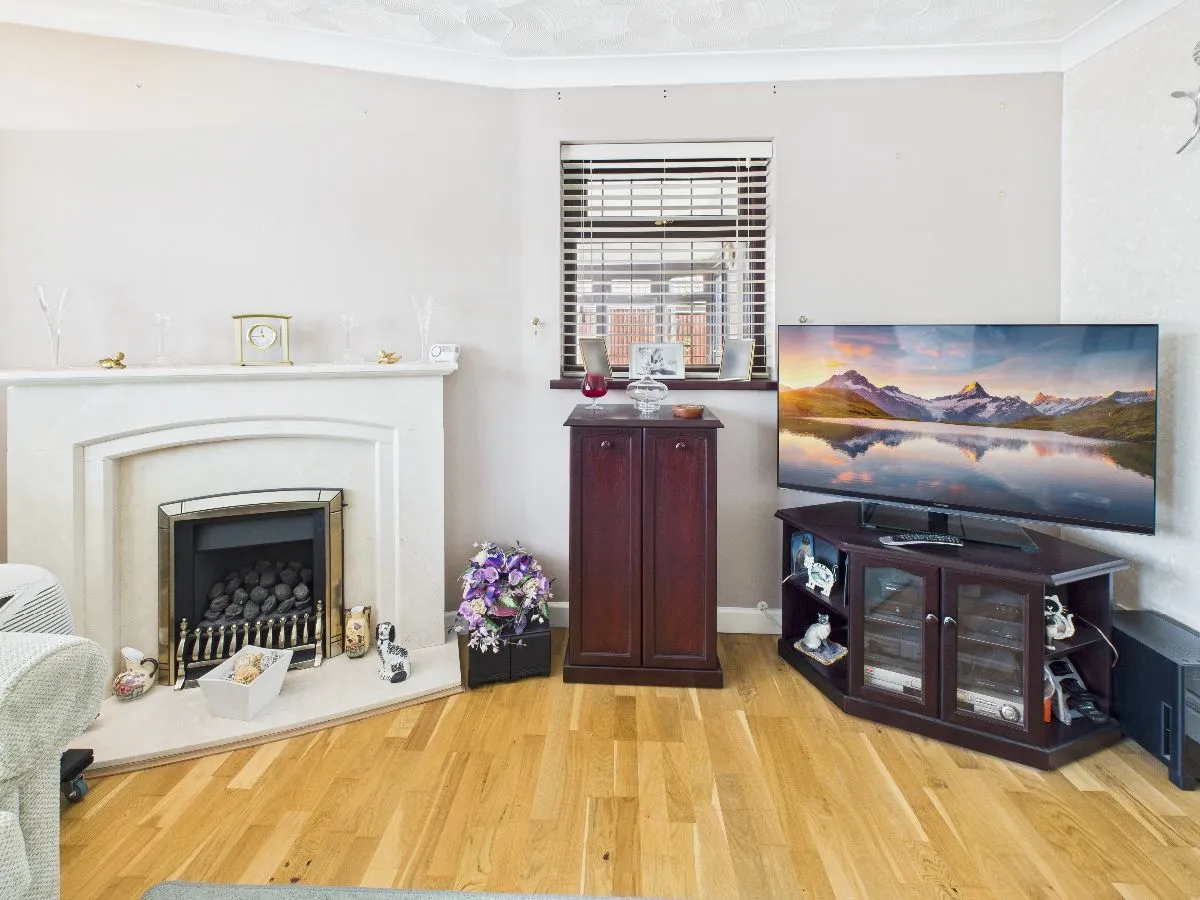 Spring Vale, Waterlooville, PO8 9DA, photo 5