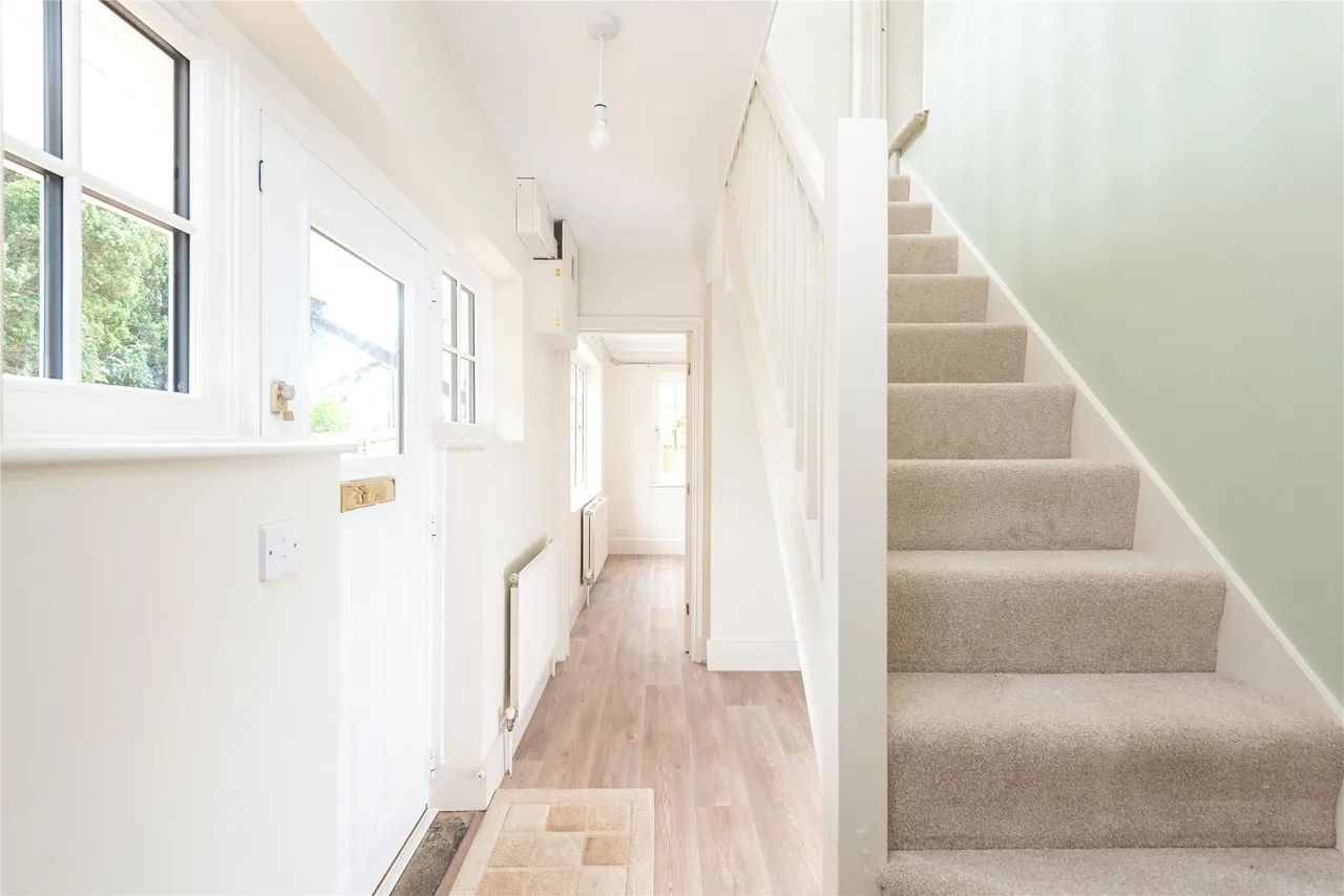 Church Walk, North Crawley, MK16, photo 6