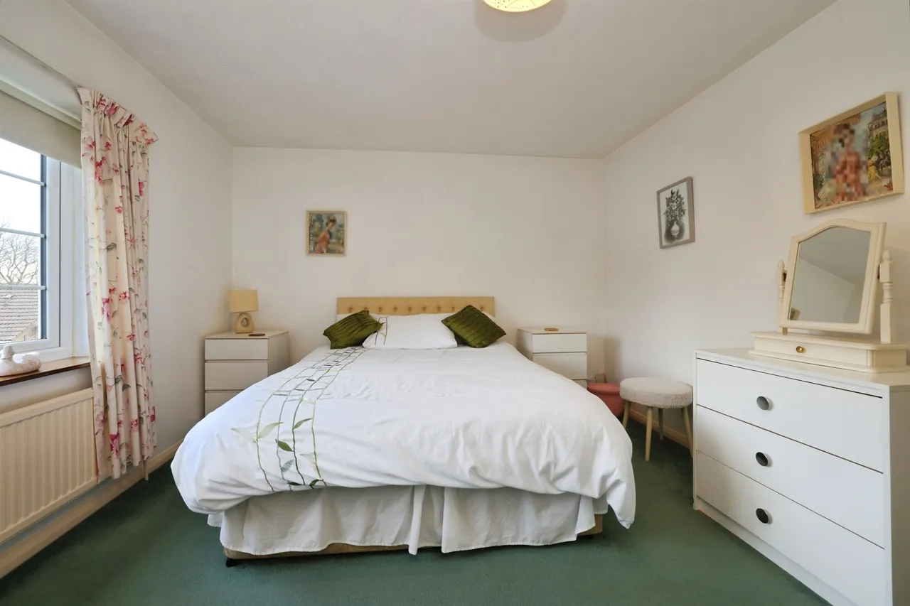 Larkhill Road, Durrington, SP4, photo 10