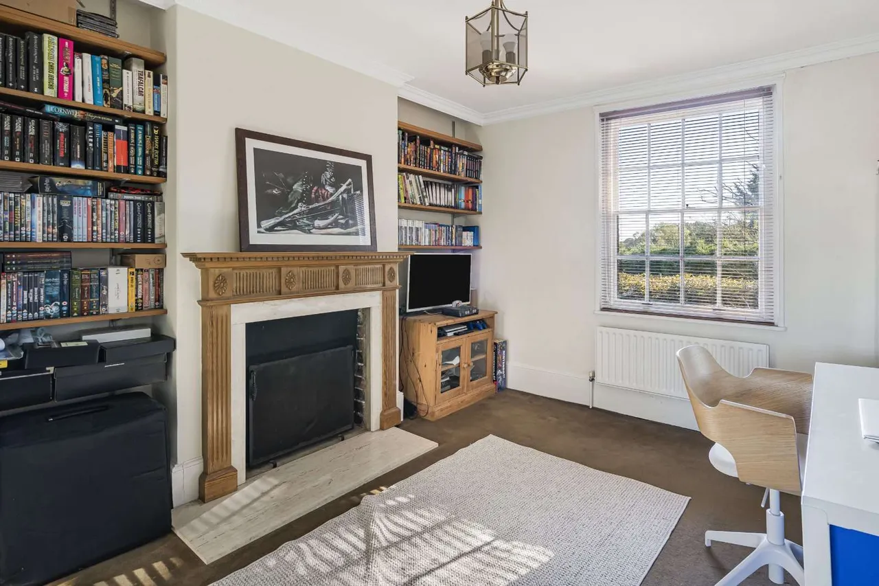 High Street, Loxwood, RH14, photo 7