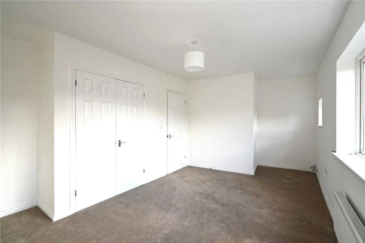 Basswood Drive, Basingstoke, RG24, photo 7