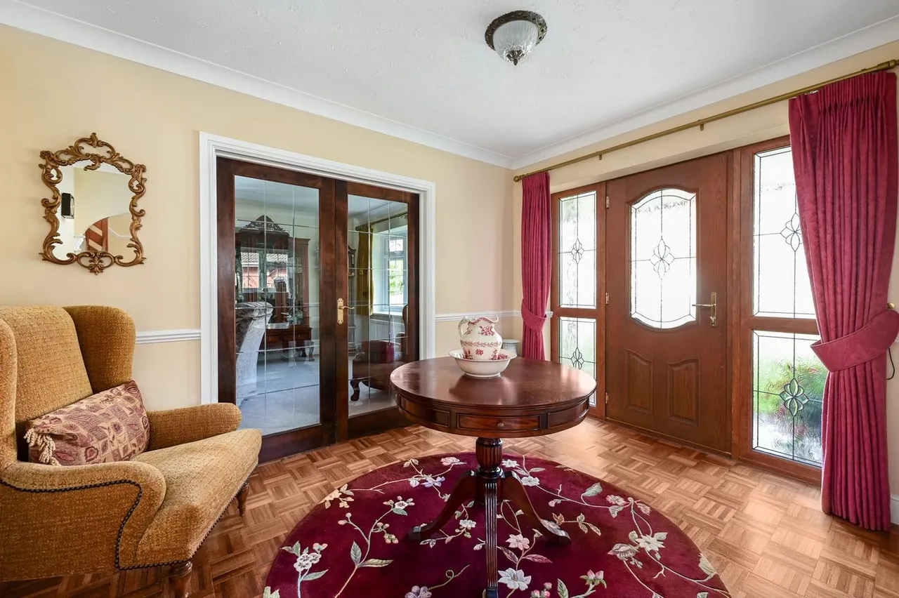 The Sycamores, Farnborough, Hampshire, GU14 7BE, photo 8