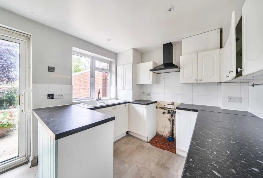 Hesters Way Lane, Cheltenham, GL51, photo 6