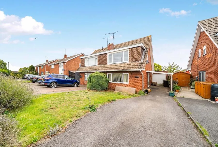 Hesters Way Lane, Cheltenham, GL51, photo 19