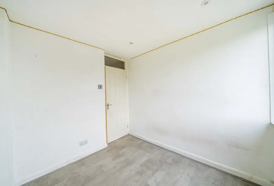 Hesters Way Lane, Cheltenham, GL51, photo 9