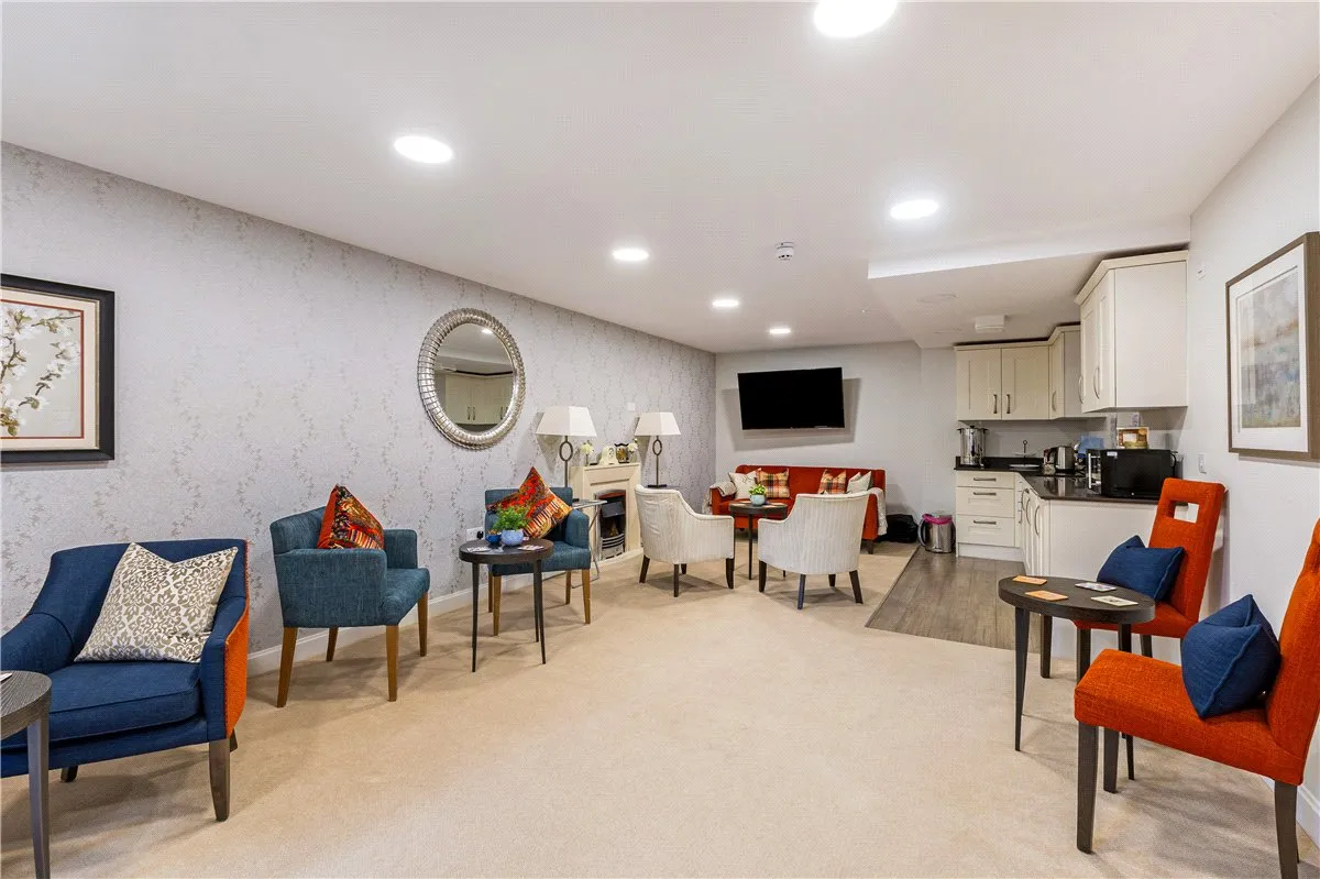 Granham Close, Marlborough, SN8, photo 14