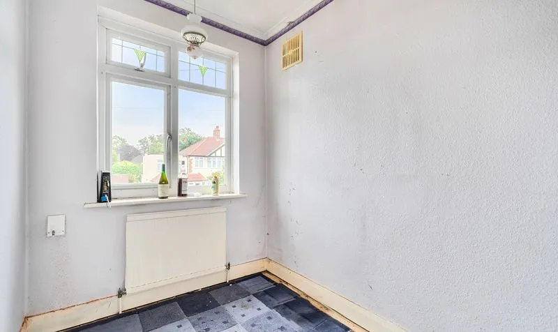 Stane Way, Epsom, KT17, photo 14