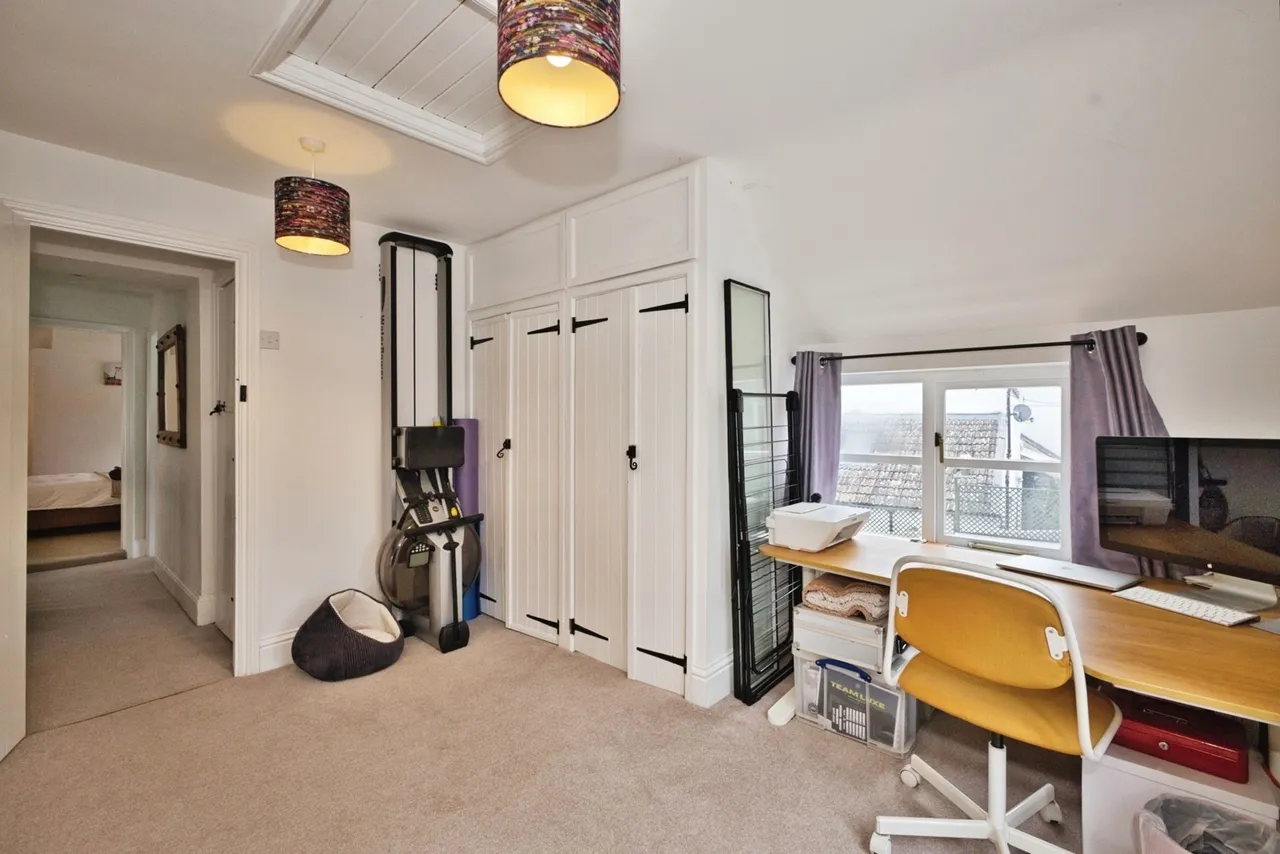 Henton, Wells, BA5, photo 15