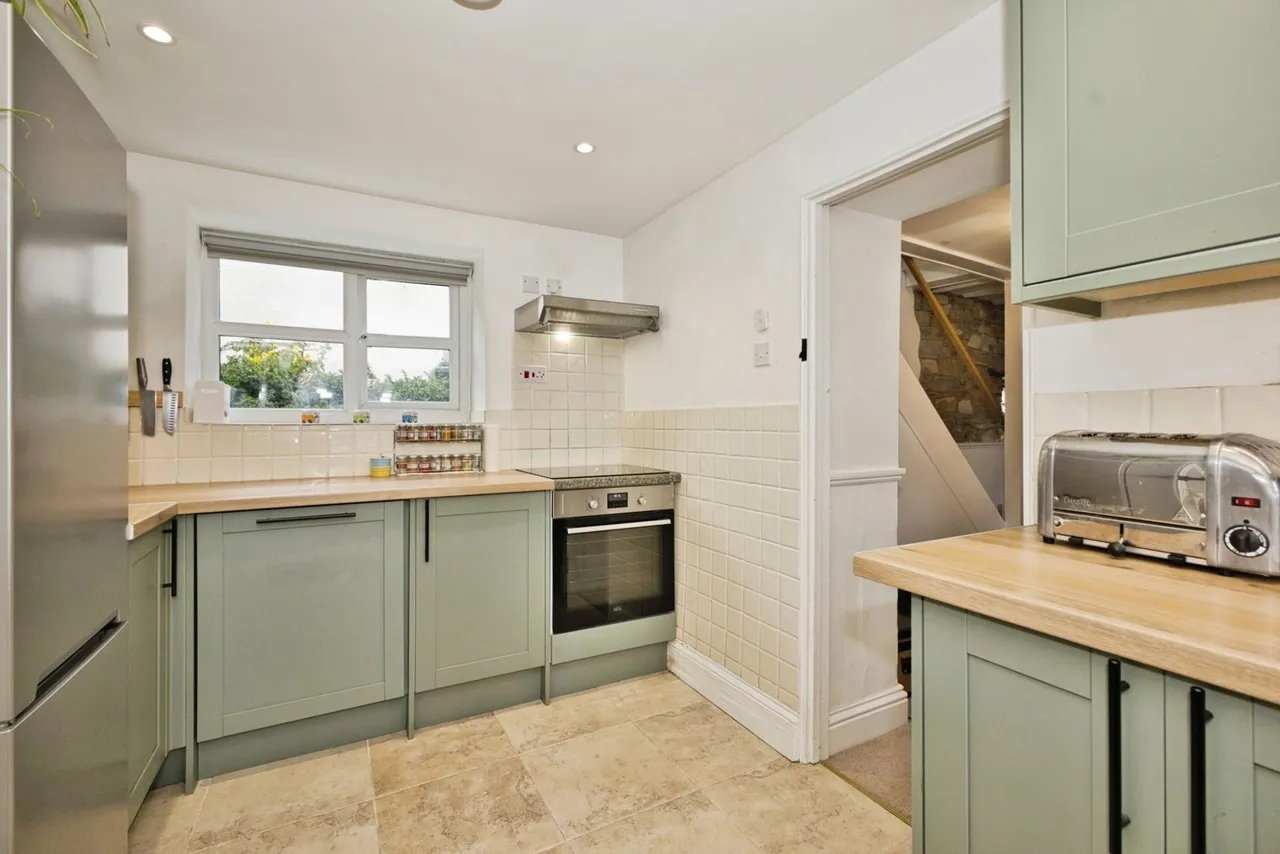 Henton, Wells, BA5, photo 3