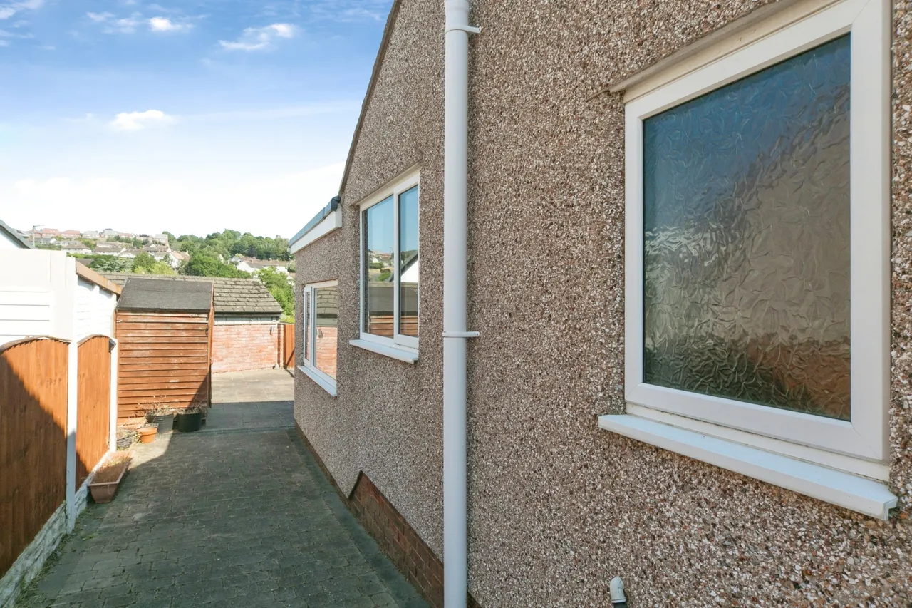 Maes Y Llan, Conwy, LL32, photo 18