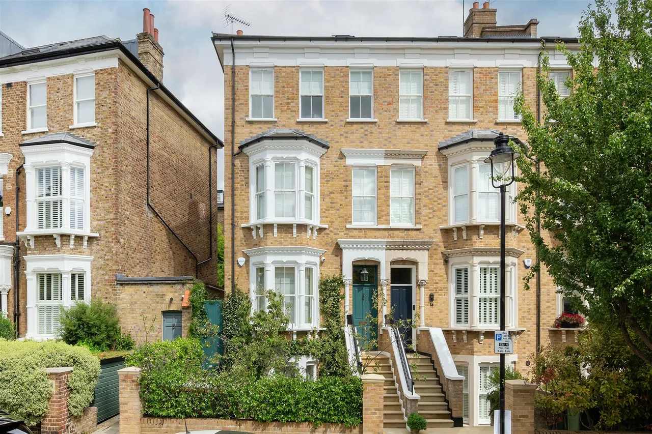 4 bed house for sale, South Hill Park Gardens, Hampstead, NW3