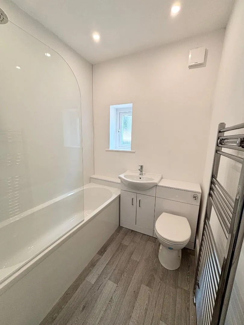 Croft Lane, Bury, BL9, photo 10