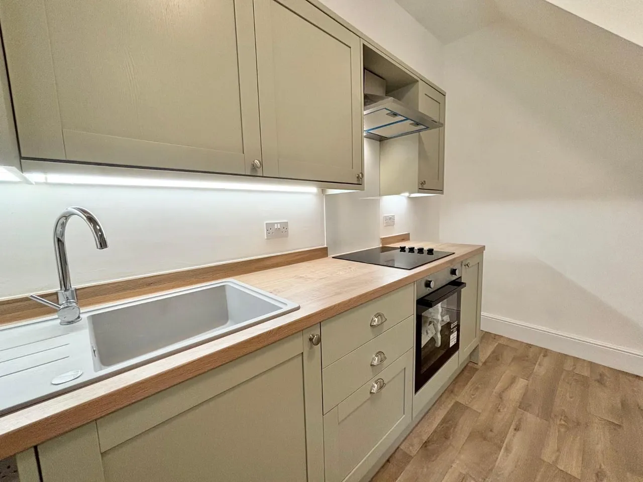 Croft Lane, Bury, BL9, photo 8