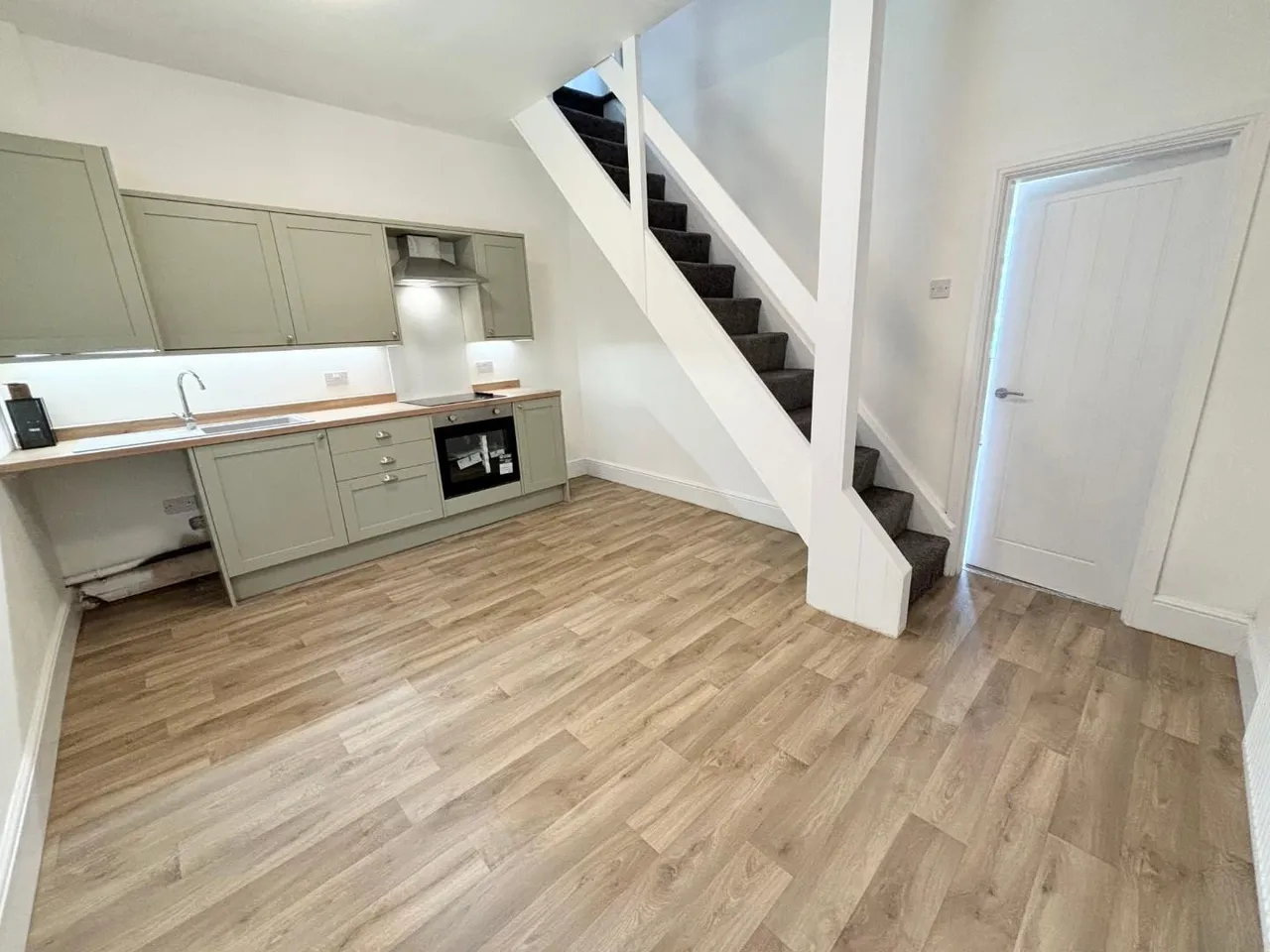 Croft Lane, Bury, BL9, photo 2