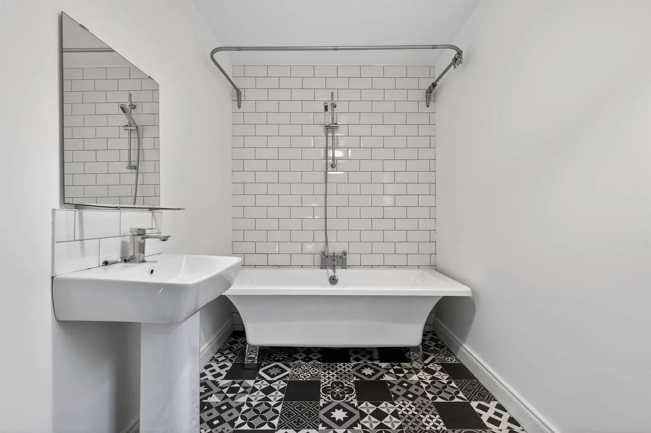 Trevor Street, Holywood, BT18, photo 15
