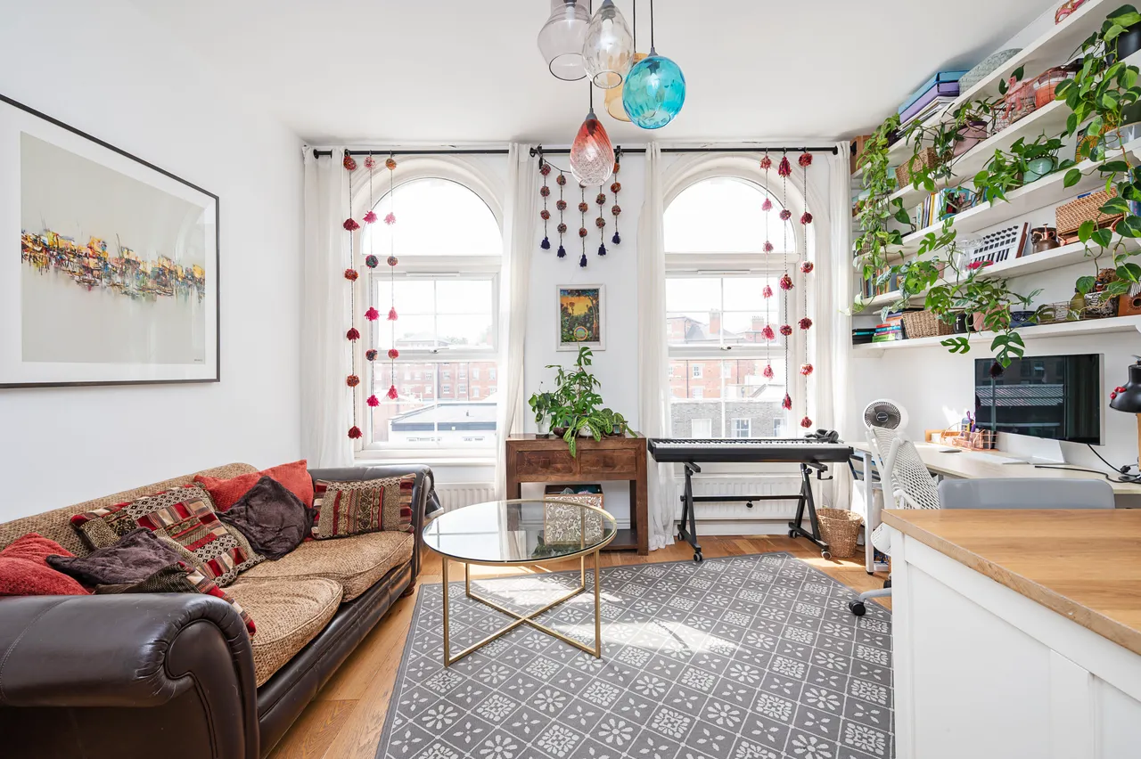 1 bed flat for sale, London, E2