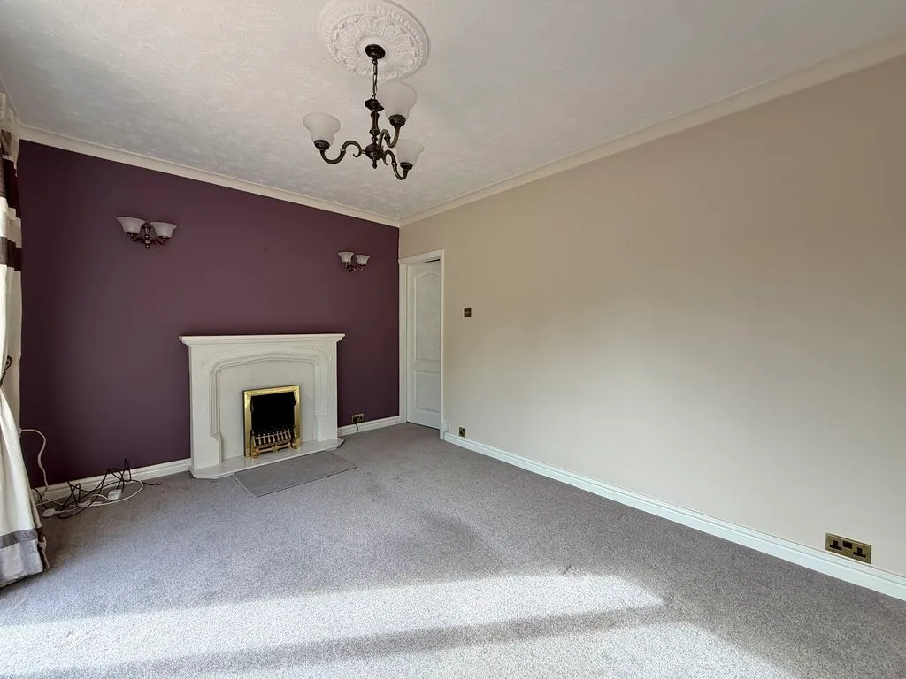 Rodlington Avenue, Great Barr, B44, photo 7